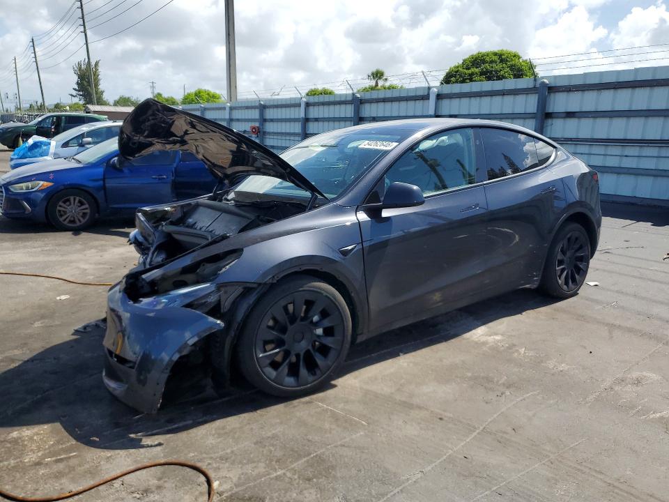54262646 :رقم المزاد ، 7SAYGDED4RF038592 vin ، 2024 Tesla Model Y مزاد بيع
