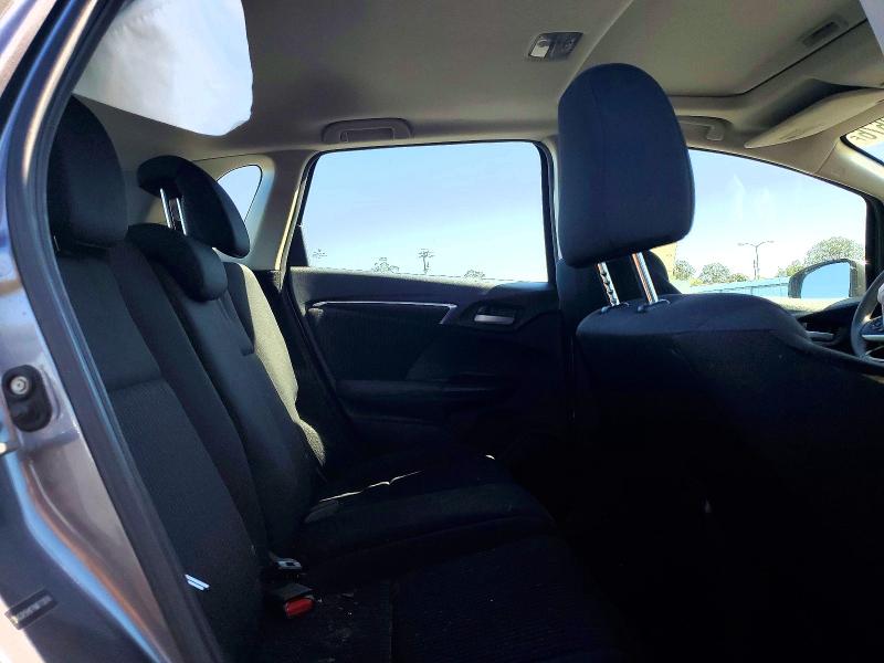 51912676 :رقم المزاد ، 3HGGK5H87KM713916 vin ، 2019 Honda Fit مزاد بيع