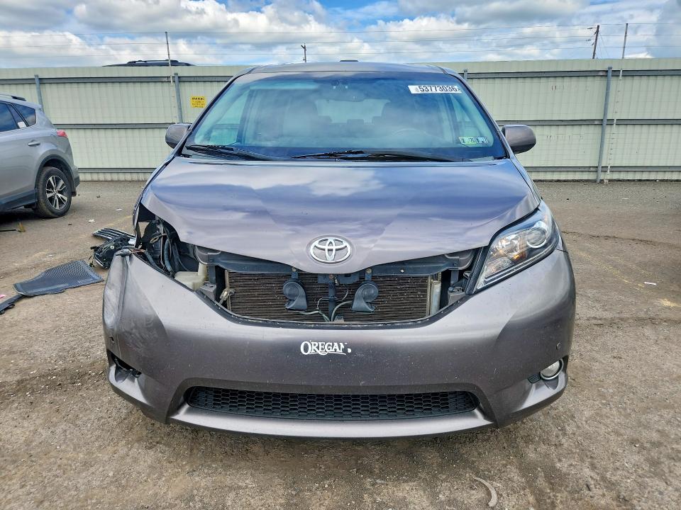 Продажа на аукционе авто 2011 Toyota Sienna, vin: 5TDDK3DC8BS023415, номер лота: 53773036