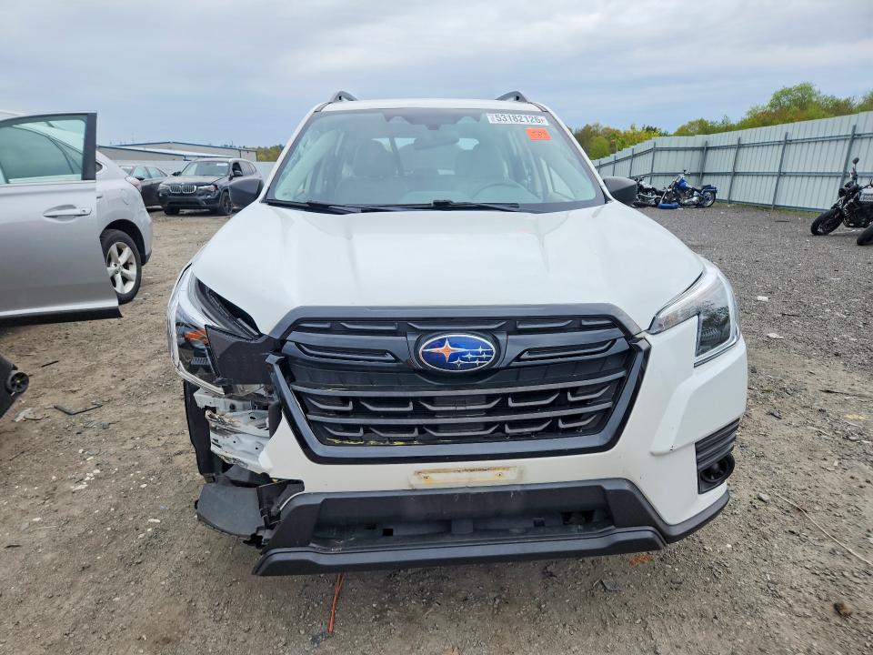 53182126 :رقم المزاد ، JF2SKACC5NH440420 vin ، 2022 Subaru Forester مزاد بيع