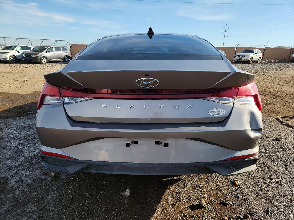 Продажа на аукционе авто 2022 Hyundai Elantra, vin: KMHLM4AG5NU254108, номер лота: 52722076