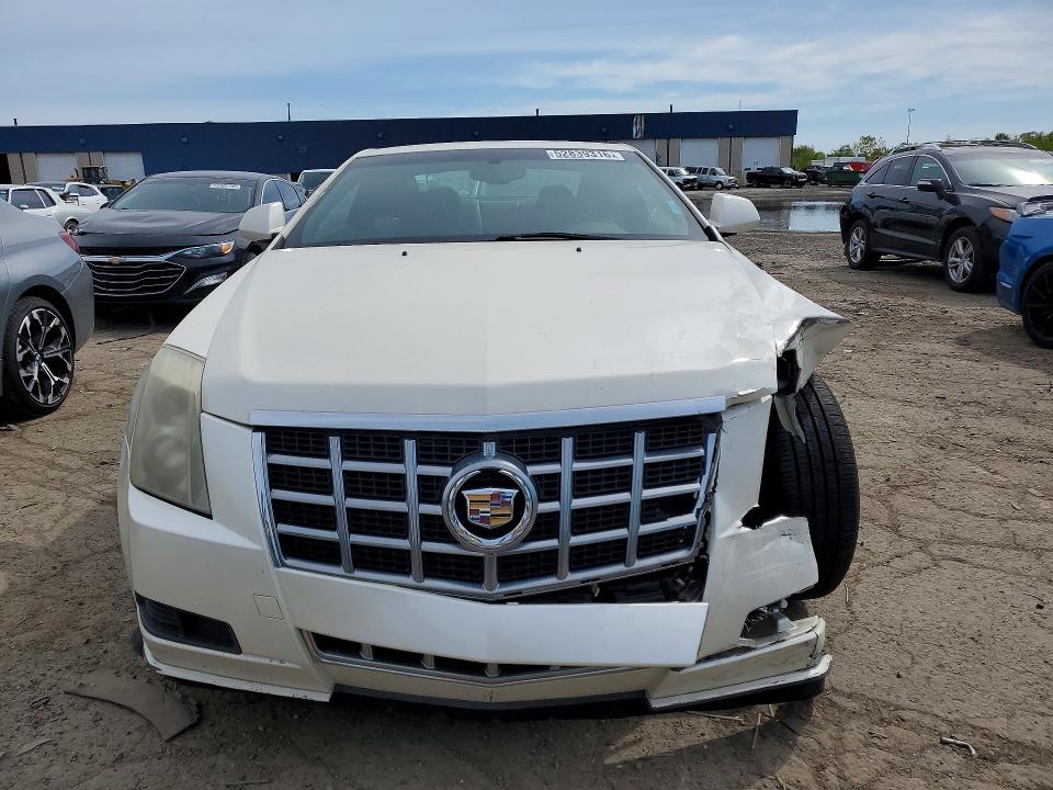 2014 Cadillac Cts მანქანა იყიდება აუქციონზე, vin: 1G6DE1E30E0103313, აუქციონის ნომერი: 52839316