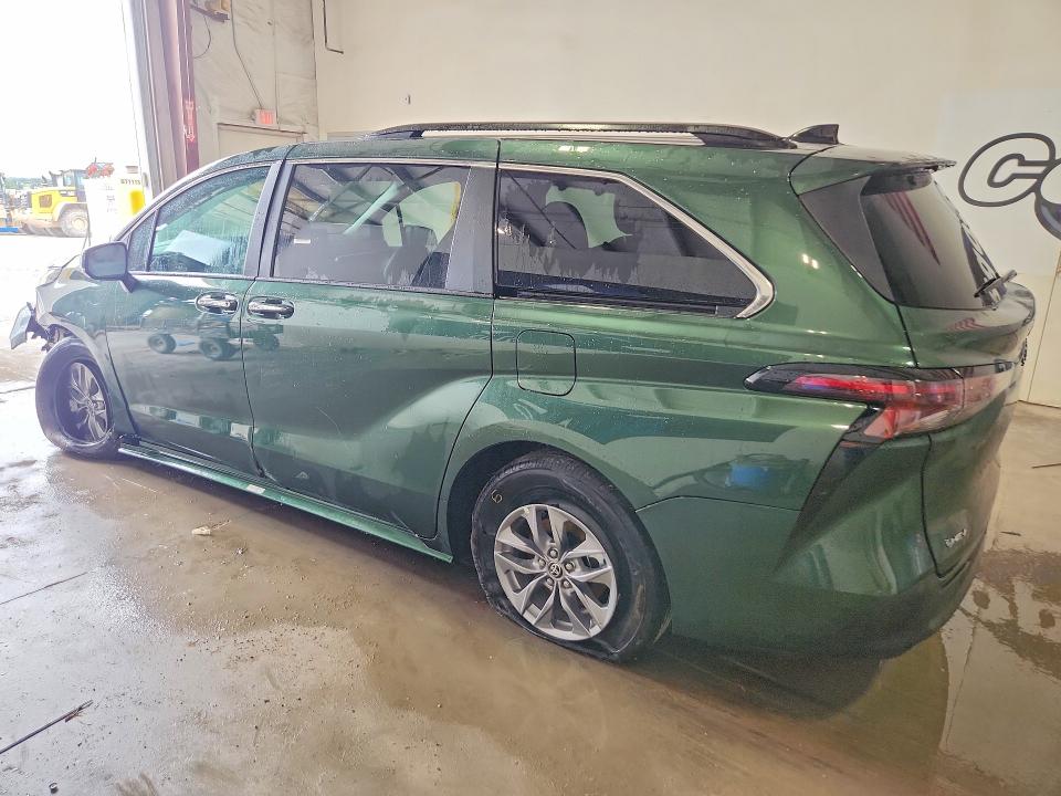 Продажа на аукционе авто 2026 Toyota Sienna, vin: 5TDYRKEC1TS314121, номер лота: 54693836