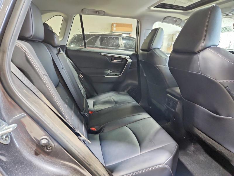 54134716 :رقم المزاد ، 2T3A1RFV3MC173443 vin ، 2021 Toyota Rav4 مزاد بيع