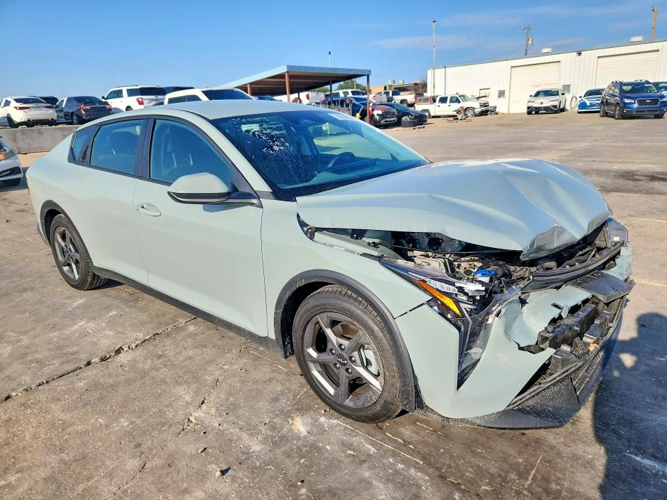 Продаж на аукціоні авто 2025 Kia K4, vin: 3KPFT4DEXSE071554, номер лоту: 53074896