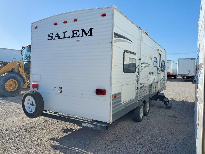 52735586 :رقم المزاد ، 4X4TSMB24AA300661 vin ، 2010 Salem 263bhxl مزاد بيع