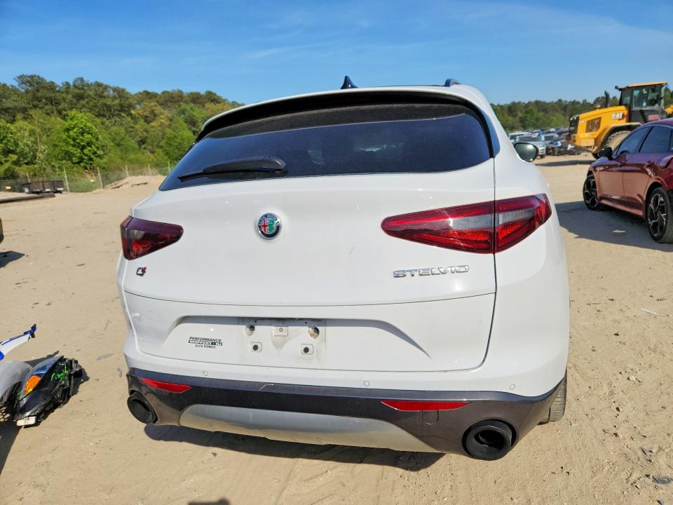 Aukcja sprzedaży 2023 Alfa Romeo Stelvio, vin: ZASPAKBN3P7D58962, numer aukcji: 52639346
