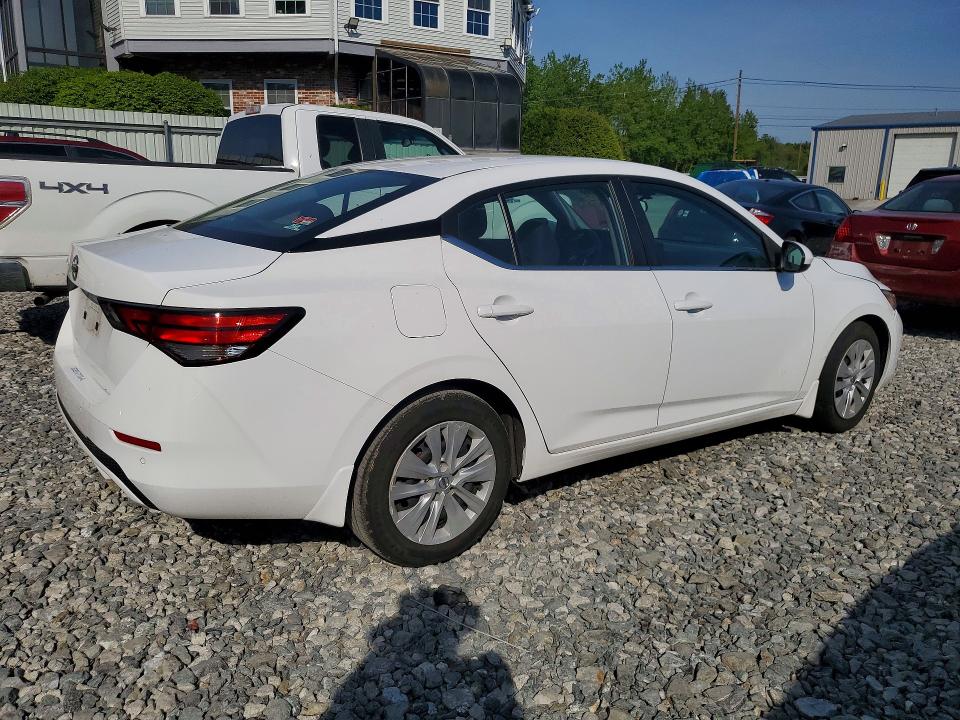 53632286 :رقم المزاد ، 3N1AB8BV1NY212329 vin ، 2022 Nissan Sentra مزاد بيع