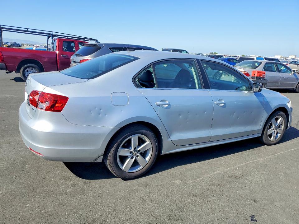 2014 Volkswagen Jetta მანქანა იყიდება აუქციონზე, vin: 3VWLL7AJ4EM269849, აუქციონის ნომერი: 53793006