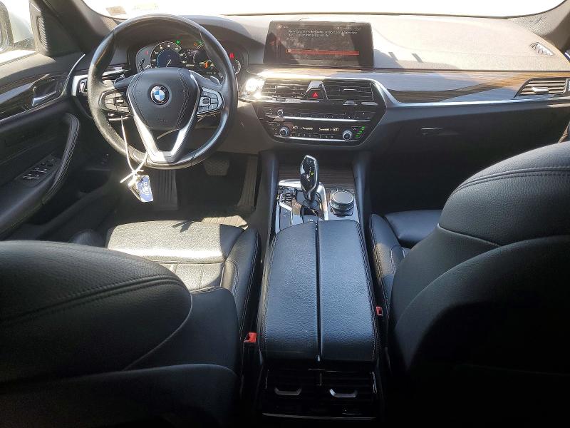 50633186 :رقم المزاد ، WBAJA9C55JB252892 vin ، 2018 Bmw 530e مزاد بيع