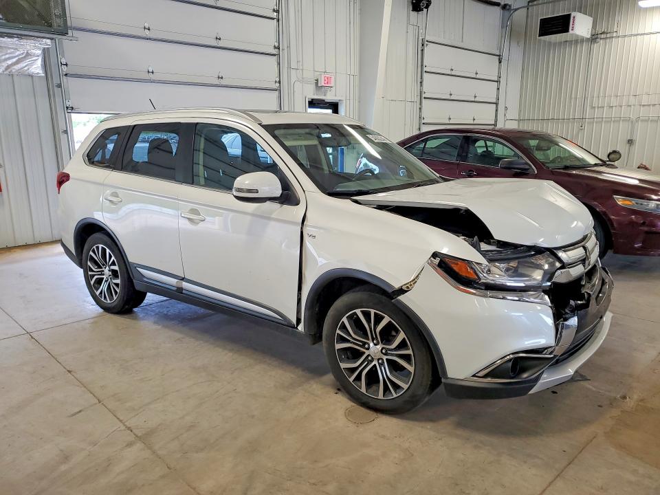 2016 Mitsubishi Outlander მანქანა იყიდება აუქციონზე, vin: JA4JZ4AX2GZ048600, აუქციონის ნომერი: 54863246