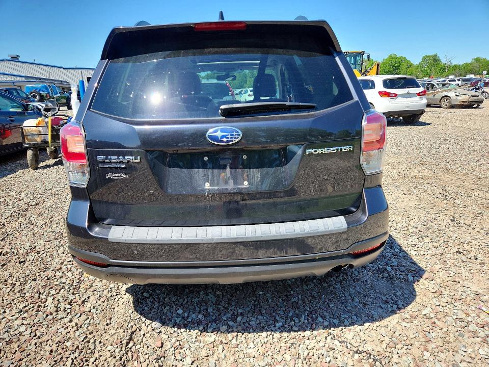 55013606 :رقم المزاد ، JF2SJAEC4JH475833 vin ، 2018 Subaru Forester مزاد بيع
