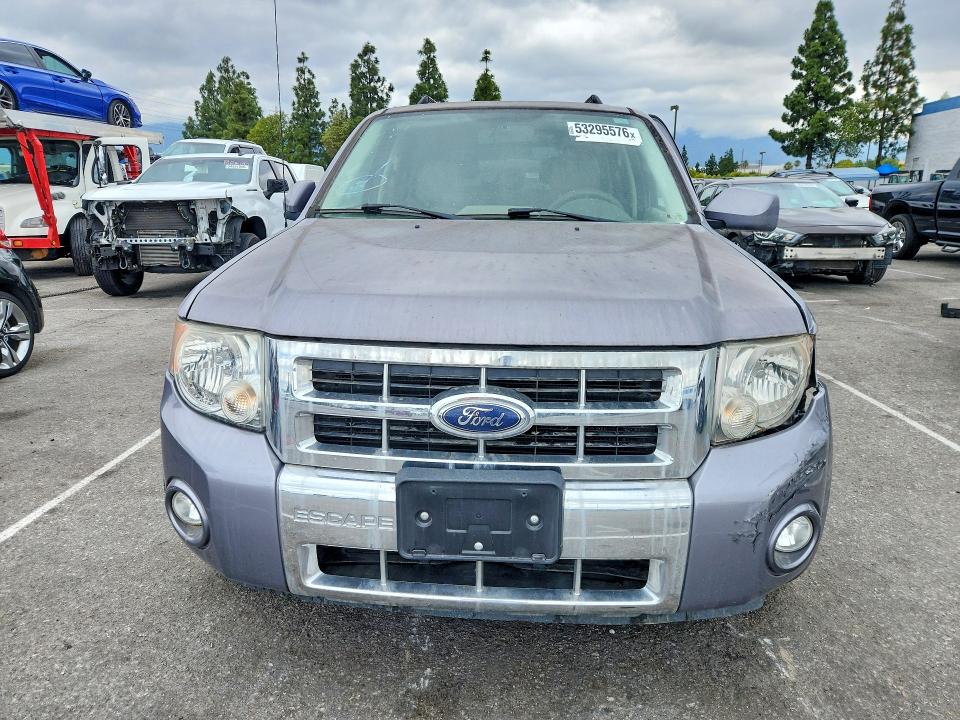 2008 Ford Escape მანქანა იყიდება აუქციონზე, vin: 1FMCU59H38KC90088, აუქციონის ნომერი: 53295576