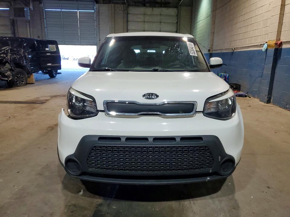52304016 :رقم المزاد ، KNDJN2A25F7222311 vin ، 2015 Kia Soul مزاد بيع