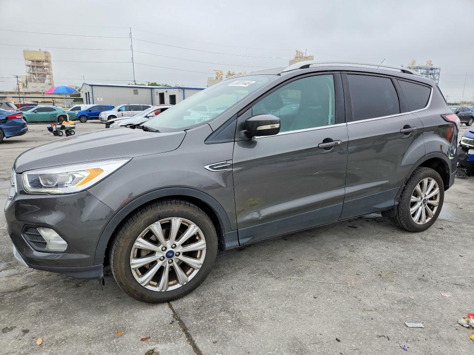 2017 Ford Escape მანქანა იყიდება აუქციონზე, vin: 1FMCU0JD1HUC94902, აუქციონის ნომერი: 53031446