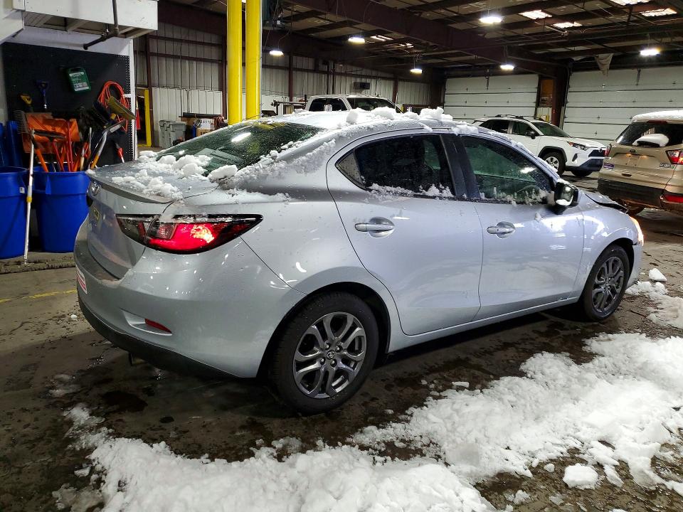 Продажа на аукционе авто 2019 Toyota Yaris, vin: 3MYDLBYV9KY503380, номер лота: 52333906