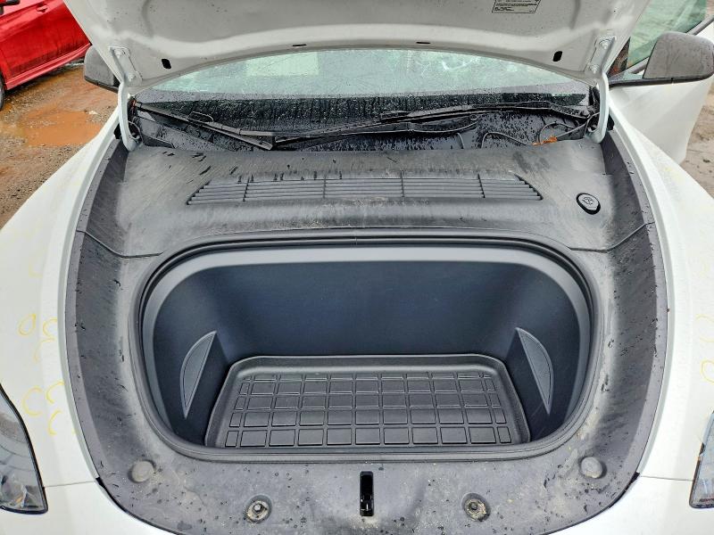 2025 Tesla Model Y მანქანა იყიდება აუქციონზე, vin: 7SAYGDEE9SF223011, აუქციონის ნომერი: 52067986