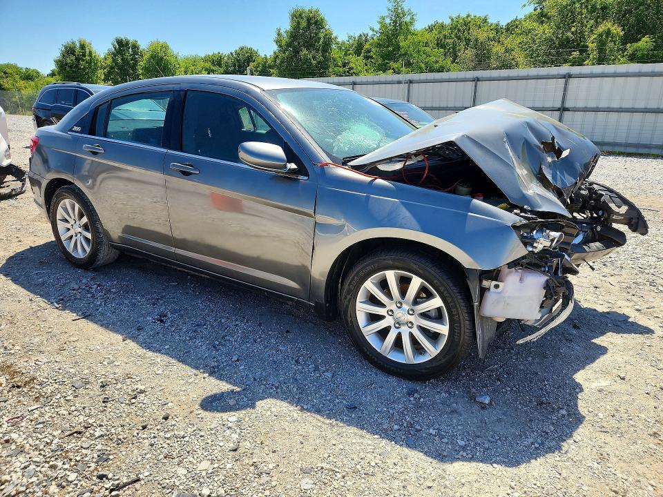 Продаж на аукціоні авто 2013 Chrysler 200, vin: 1C3CCBBB4DN514087, номер лоту: 53251536