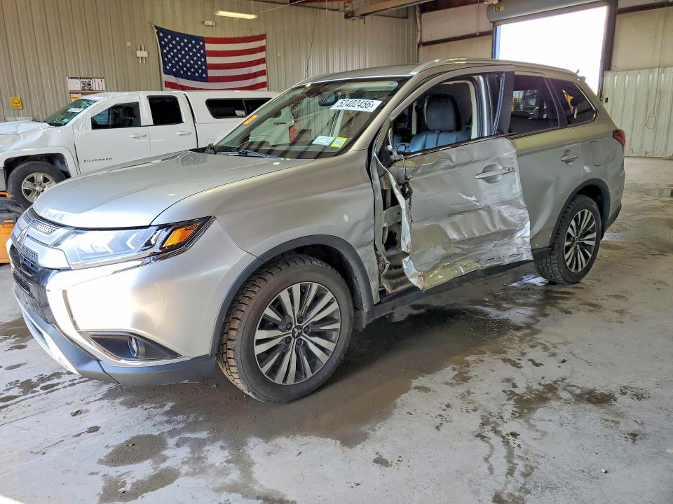 Продаж на аукціоні авто 2019 Mitsubishi Outlander, vin: JA4AZ3A32KZ003995, номер лоту: 52402456