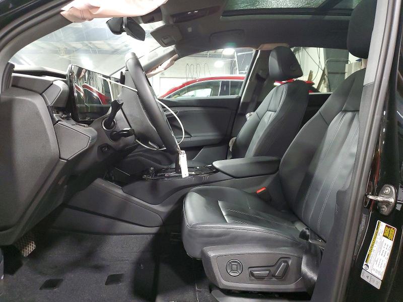 2025 Audi Q6 E-tron მანქანა იყიდება აუქციონზე, vin: WA124BGF3SA018020, აუქციონის ნომერი: 54166386