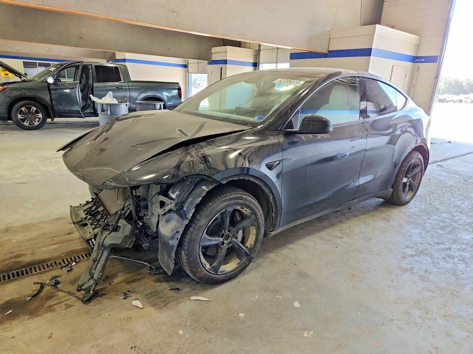 Продаж на аукціоні авто 2026 Tesla Model Y, vin: 7SAYGDEEXTA634450, номер лоту: 53705016