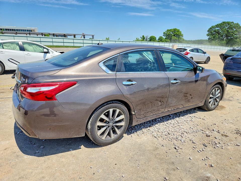 Продажа на аукционе авто 2017 Nissan Altima, vin: 1N4AL3AP9HC189191, номер лота: 55126516