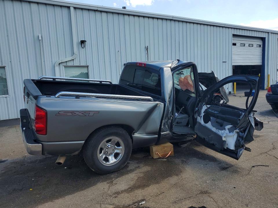 53381876 :رقم المزاد ، 1D7HA16K28J139590 vin ، 2008 Dodge Ram 1500 مزاد بيع