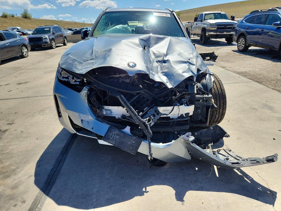53060716 :رقم المزاد ، 5UX23EU05R9V08883 vin ، 2024 Bmw X5 مزاد بيع