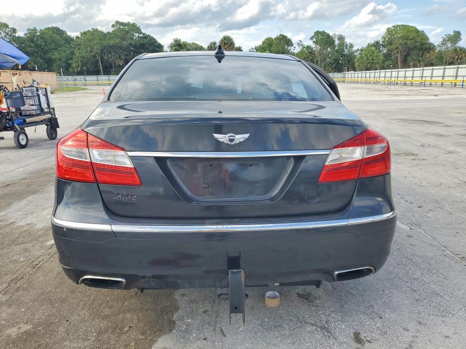 Auction sale of the 2013 Hyundai Genesis, vin: KMHGC4DD8DU209099, lot number: 53430976