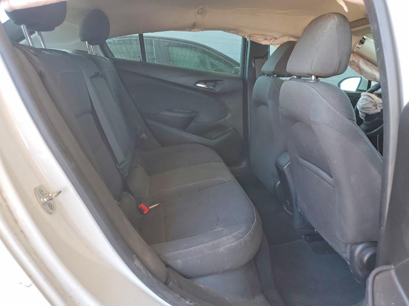 54688986 :رقم المزاد ، 3G1BE6SM0JS583671 vin ، 2018 Chevrolet Cruze مزاد بيع