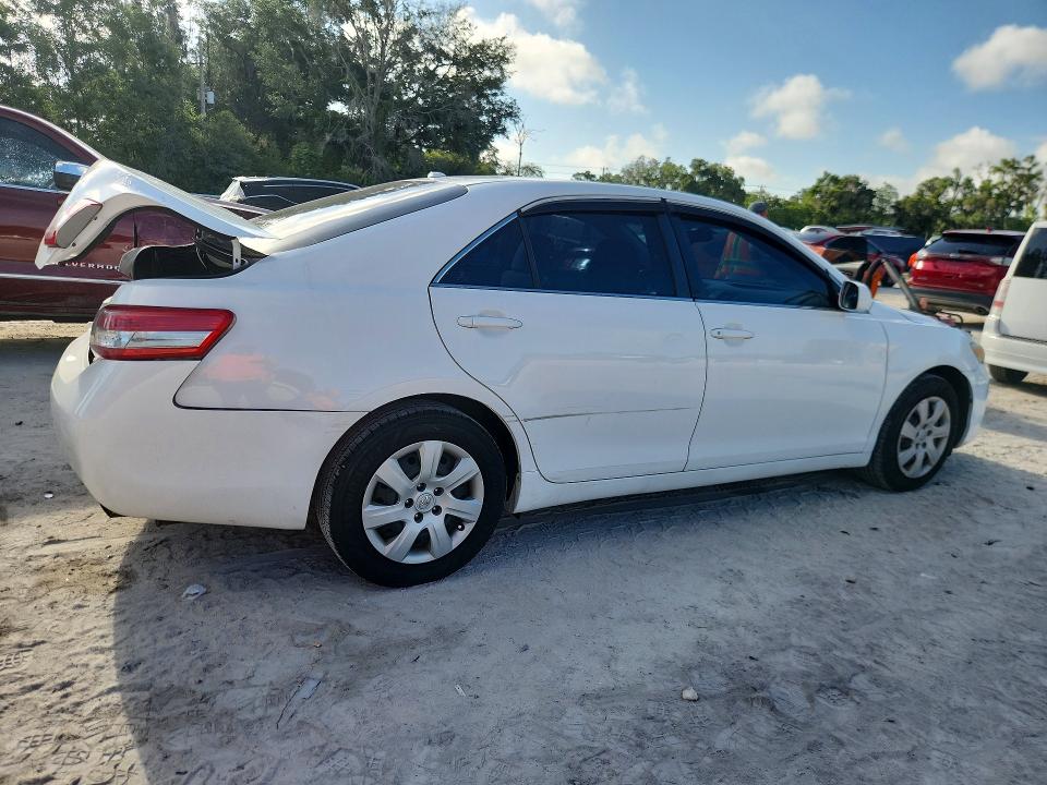 2011 Toyota Camry მანქანა იყიდება აუქციონზე, vin: 4T1BF3EKXBU674487, აუქციონის ნომერი: 54135446