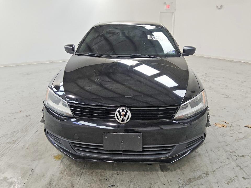 50707836 :رقم المزاد ، 3VW2K7AJ9DM286529 vin ، 2013 Volkswagen Jetta مزاد بيع