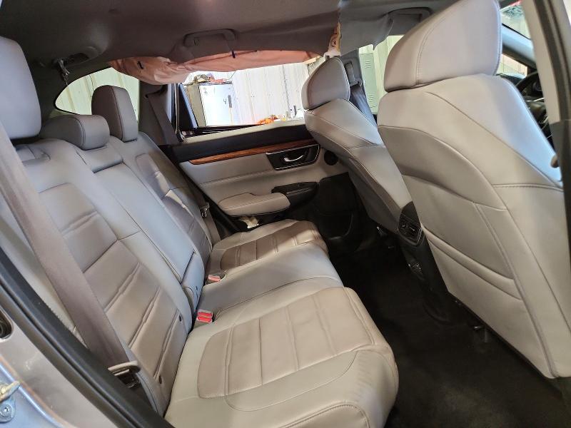 53521836 :رقم المزاد ، 7FARW2H90JE005887 vin ، 2018 Honda Cr-v مزاد بيع