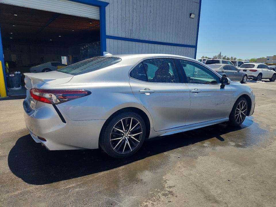 Aukcja sprzedaży 2021 Toyota Camry, vin: 4T1G11AK3MU532239, numer aukcji: 55195806