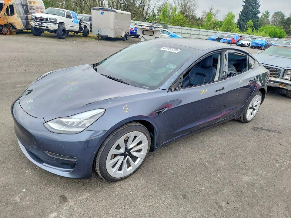 Продажа на аукционе авто 2022 Tesla Model 3, vin: 5YJ3E1EB9NF263403, номер лота: 52201736