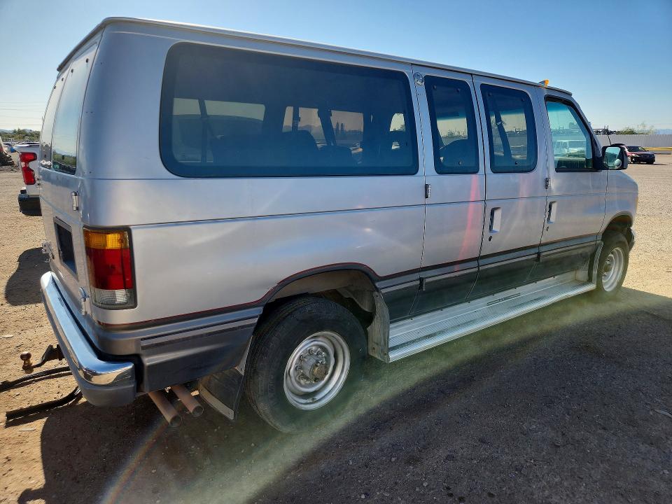 53367506 :رقم المزاد ، 1FMHE31G8RHA46137 vin ، 1994 Ford Econoline مزاد بيع