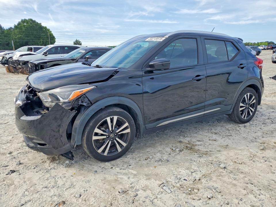 55215976 :رقم المزاد ، 3N1CP5CU2JL533821 vin ، 2018 Nissan Kicks مزاد بيع