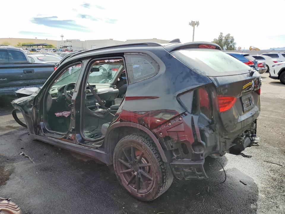 Продаж на аукціоні авто 2015 Bmw X1, vin: WBAVM1C5XFVW58778, номер лоту: 52180676