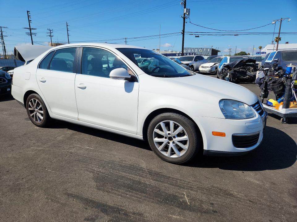 2010 Volkswagen Jetta მანქანა იყიდება აუქციონზე, vin: 3VWRZ7AJ4AM039263, აუქციონის ნომერი: 52493966