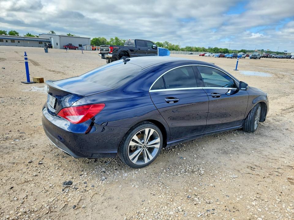 2018 Mercedes-benz Cla მანქანა იყიდება აუქციონზე, vin: WDDSJ4EB3JN525264, აუქციონის ნომერი: 52562906