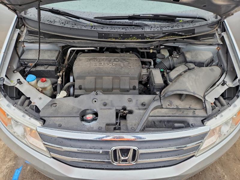 53014746 :رقم المزاد ، 5FNRL5H21BB090331 vin ، 2011 Honda Odyssey مزاد بيع