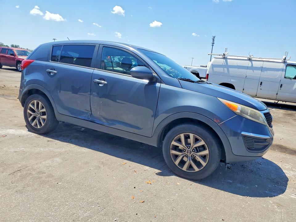 53716446 :رقم المزاد ، KNDPB3ACXE7556544 vin ، 2014 Kia Sportage مزاد بيع
