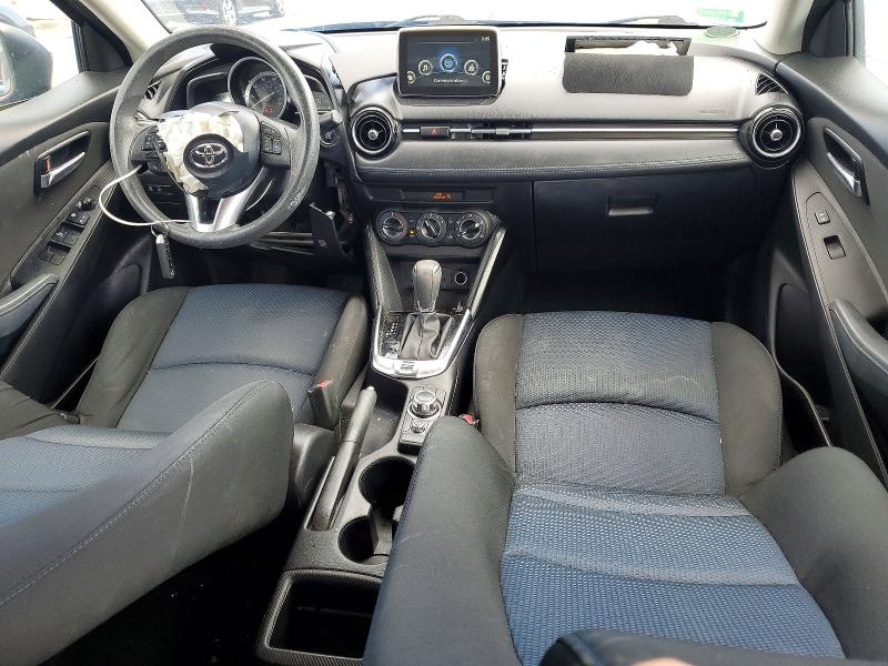 52246696 :رقم المزاد ، 3MYDLBYV8JY318042 vin ، 2018 Toyota Yaris Ia مزاد بيع