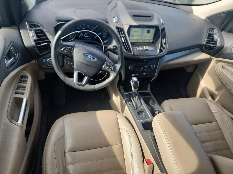 54530636 :رقم المزاد ، 1FMCU9HD4JUB87200 vin ، 2018 Ford Escape مزاد بيع