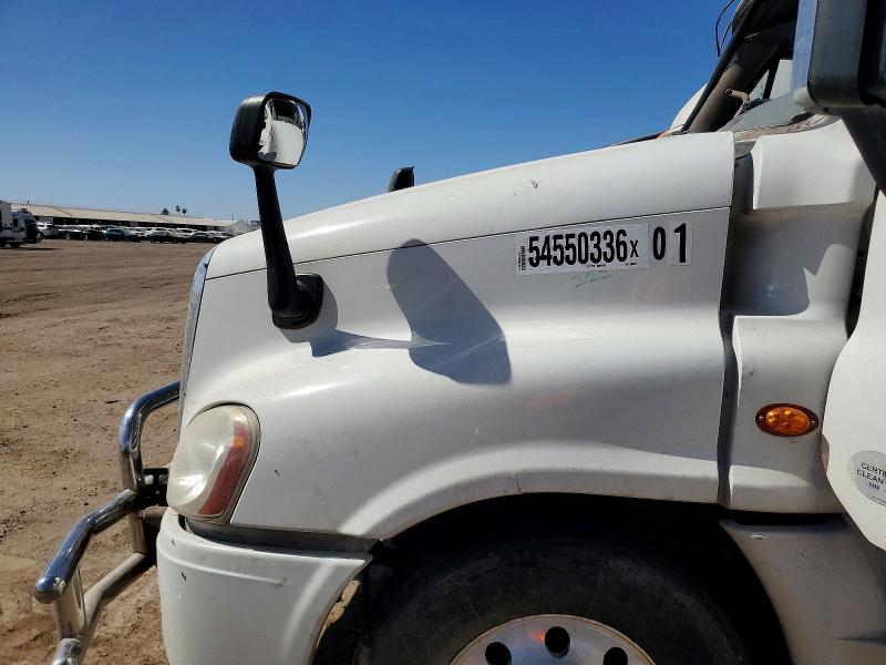 54550336 :رقم المزاد ، 3AKJGLD56FSGM6075 vin ، 2015 Freightliner Cascadia مزاد بيع