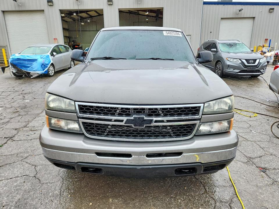 54825306 :رقم المزاد ، 1GCEK19ZX6Z141640 vin ، 2006 Chevrolet Silverado مزاد بيع