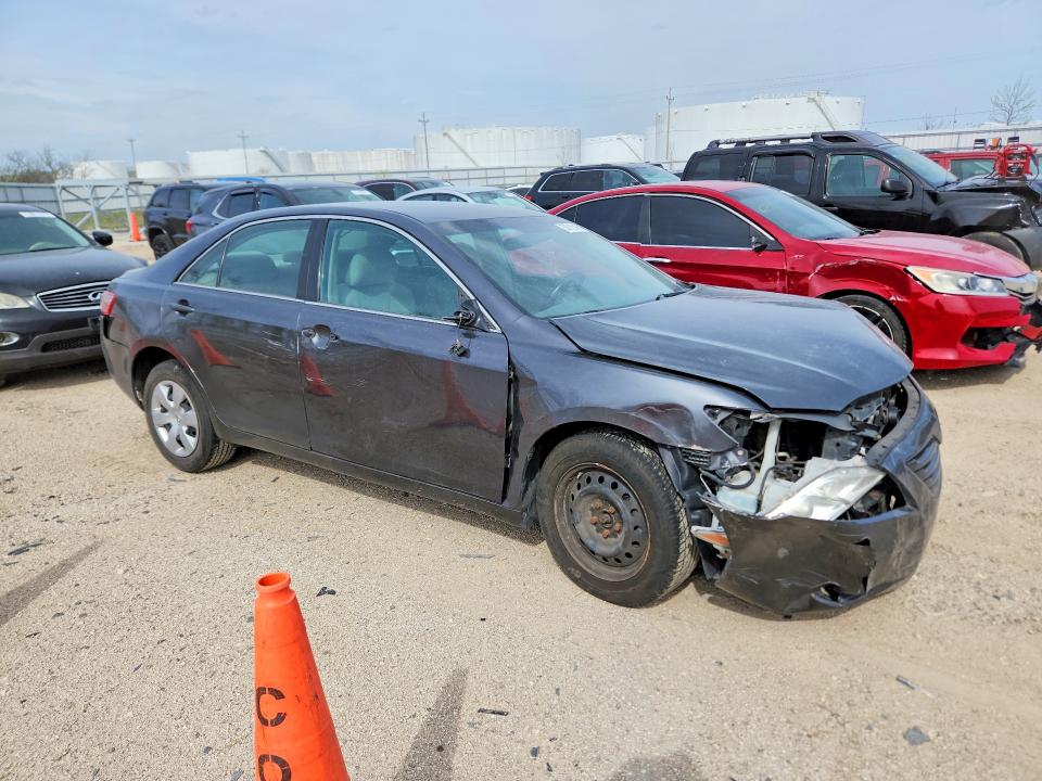 52015546 :رقم المزاد ، 4T1BE46K27U602214 vin ، 2007 Toyota Camry مزاد بيع