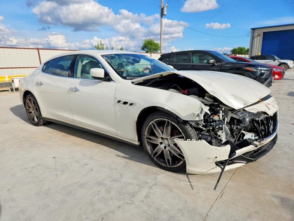 55397526 :رقم المزاد ، ZAM56RRA7F1151162 vin ، 2015 Maserati Quattroporte مزاد بيع
