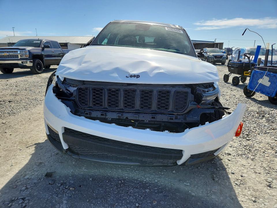 Продажа на аукционе авто 2025 Jeep Grand Cherokee, vin: 1C4RJKBG9S8791062, номер лота: 52824426