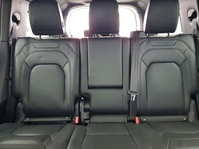 Продажа на аукционе авто 2023 Land Rover Defender, vin: SALEPFEU5P2217180, номер лота: 53966886